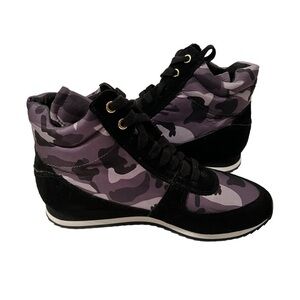 Bella Vita Camo Enice Black & Gray Women’s Hi-Top Sneakers NWOT Size 8M